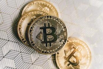 比特币今日实时价格行情_btc最新行情币_bitcoin最新消息2025